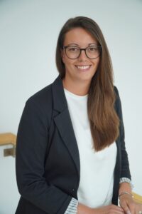 Helen Loewe, Steuerberaterin